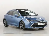 Used Toyota Corolla 184 HP (135 kW) 2021 Blue Hatchback