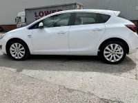 Second-hand Vauxhall Astra Elite 116 CP (85 kW) 2015 Alb Hatchback
