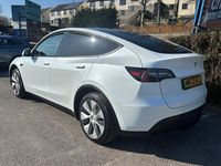 Used Tesla Model Y Long Range AWD 282 kW (384 HP) 2022 White SUV