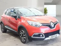 Used Renault Captur Signature 90 HP (66 kW) 2015 Red/black SUV