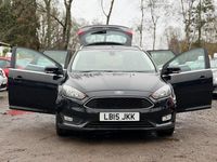 Used Ford Focus Zetec 115 HP (84 kW) 2015 Black Estate