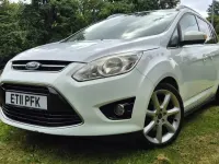 Used Ford Grand C-Max Titanium 2011 White MPV