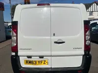 Used Peugeot Expert 128 HP (94 kW) 2013 White Van