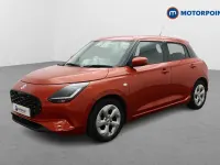 Używany Suzuki Swift 82 KM (60 kW) 2025 Pomarańczowy Hatchback