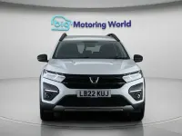 Usado Dacia Jogger Essentiel 110 CV (80 kW) 2025 Monovolumen