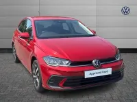 Used VW Polo Life 95 HP (69 kW) 2024 Red Hatchback