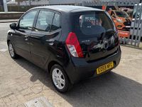 Used Hyundai i10 Comfort 78 HP (57 kW) 2009 Black Hatchback