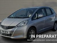 Used Honda Jazz ES 100 HP (73 kW) 2011 Silver Hatchback