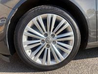 Second-hand Vauxhall Insignia 136 CP (100 kW) 2016 Gri Break