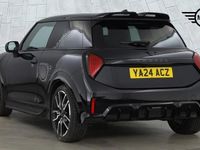 Used Mini Cooper Hatch 154 HP (113 kW) 2024 Black Hatchback