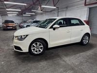 Used Audi A1 116 HP (85 kW) 2015 White Hatchback