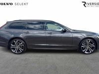 Usado Volvo V90 Ultimate 250 HP (183 kW) 2023 Cinzento Carrinha
