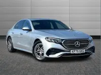 Begagnad Mercedes E220 AMG line 194 HK (142 kW) 2025 Silver Sedan