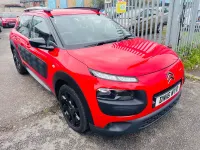 Used Citroën C4 Cactus Feel 110 HP (80 kW) 2016 Red Hatchback