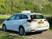 Used Toyota Auris Hybrid 2016 White Estate