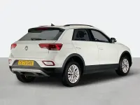 Used VW T-Roc Life 150 HP (110 kW) 2023 White SUV