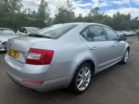 Used Skoda Octavia Elegance 150 HP (110 kW) 2014 Multicolour Estate