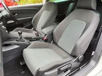 Begagnad VW Scirocco GT 2011 Vit Sportkupé