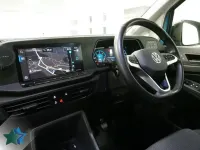 Używany VW Caddy Pro 102 KM (75 kW) 2022 Niebieski Minivan