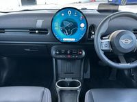 Usado Mini Cooper Hatch 156 CV (114 kW) 2024 Plateado Utilitario