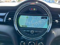 Używany Mini Cooper Hatch 136 KM (100 kW) 2017 Szary Hatchback