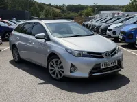Used Toyota Auris Hybrid 2015 Silver Estate