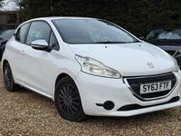 Used Peugeot 208 Access 2013 White Hatchback