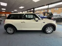 Usado Mini ONE Classic 2019 Blanco Utilitario