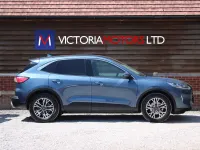 Used Ford Kuga Titanium 120 HP (88 kW) 2022 Blue SUV