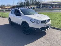 Used Nissan Qashqai 360º 110 HP (80 kW) 2013 White SUV