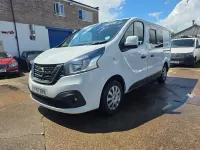 Used Nissan NV300 Acenta 95 HP (69 kW) 2017 White Van
