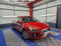 Second-hand Hyundai i30 SE 140 CP (102 kW) 2017 Roșu Hatchback