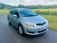 Used Toyota Auris 124 HP (91 kW) 2008 Blue Hatchback