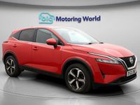 Used Nissan Qashqai N-Connecta 140 HP (102 kW) 2022 Red SUV