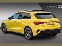 Begagnad Audi S3 Sportback Design 328 HK (241 kW) 2024 Gul Halvkombi