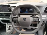 Gebraucht Peugeot e-Expert 98 kW (134 PS) 2024 Grau Van