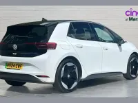 Used VW ID.3 Pro 150 kW (204 HP) 2024 White Hatchback