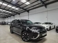 Used Mitsubishi Outlander P-HEV 2017 Black SUV