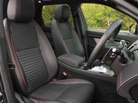 Second-hand Land Rover Discovery Sport SE Dynamic 204 CP (150 kW) 2022 Gri SUV