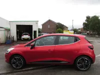 Used Renault Clio Dynamique 2017 Red Hatchback