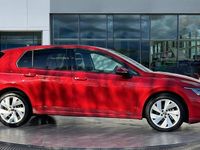 New VW Golf VIII Match 115 HP (84 kW) 2025 Kings red premium metallic