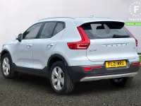 Used Volvo XC40 Momentum 163 HP (119 kW) 2021 Silver SUV