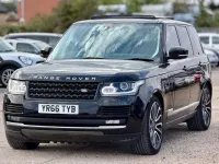 Used Land Rover Range Rover Vogue 258 HP (189 kW) 2016 Black SUV