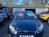 Used Ford Focus Zetec 125 HP (91 kW) 2012 Blue Estate