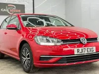 Used VW Golf VII SE 116 HP (85 kW) 2018 Hatchback