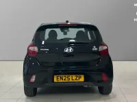 Used Hyundai i10 Advanced 63 HP (46 kW) 2025 Black Hatchback