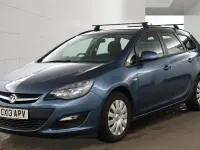 Used Vauxhall Astra S 130 HP (95 kW) 2013 Blue Estate