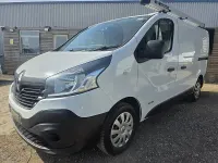 Used Renault Trafic Business 2015 White MPV