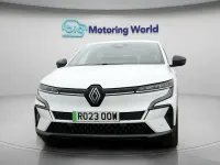 Used Renault Megane E-Tech Techno 161 kW (220 HP) 2023 White Hatchback
