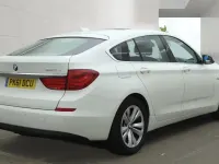 Used BMW 530 240 HP (176 kW) 2011 White Hatchback